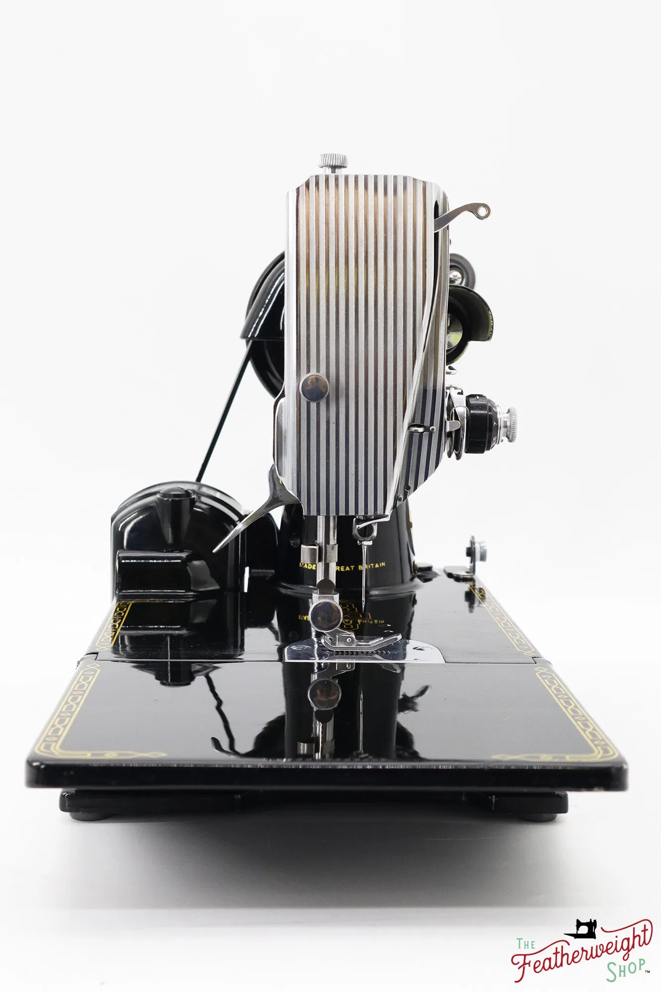 Singer Featherweight 221K Sewing Machine, 1955 - EK2111**