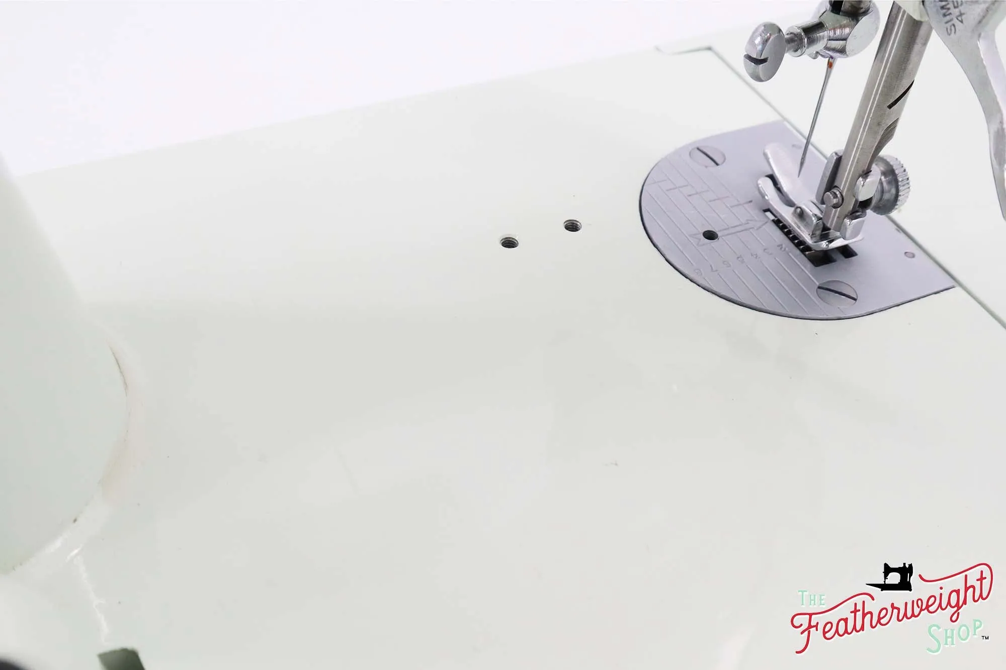Singer Featherweight 221K Sewing Machine, British WHITE EV970***