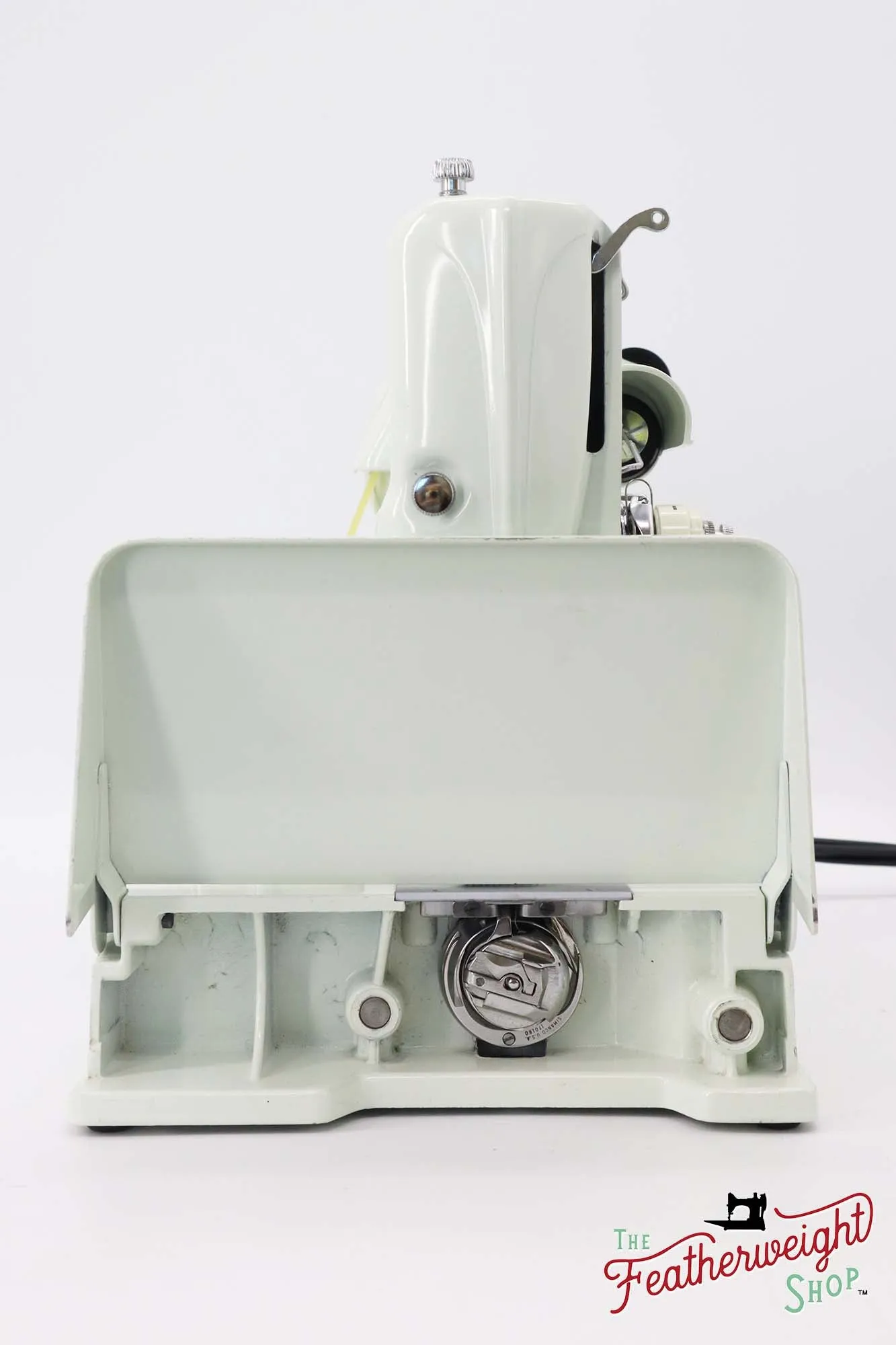 Singer Featherweight 221K Sewing Machine, British WHITE EV970***